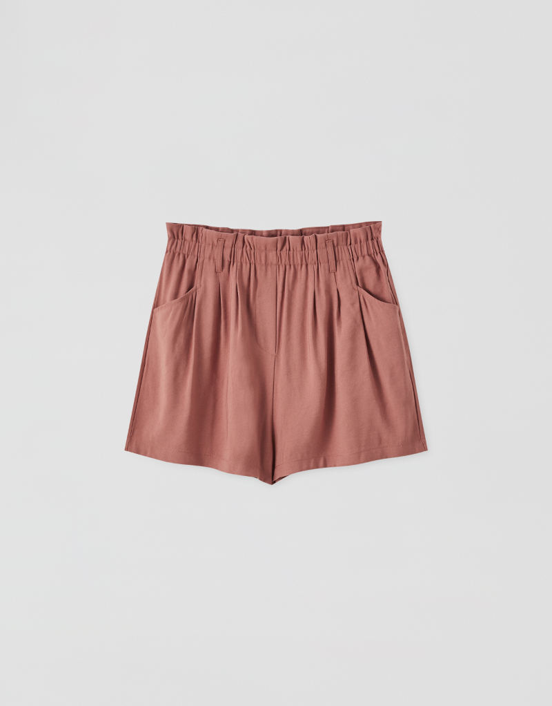 Celana pendek bermuda elastis - Pull & Bear Untuk Bersantai Di Rumah